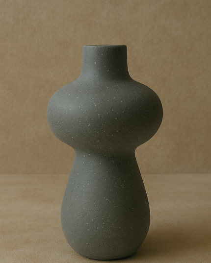 Abstract Silhouette Vase 1